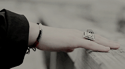http://upforme.ru/uploads/001b/2f/22/35/t166236.gif