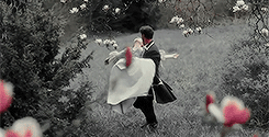 http://upforme.ru/uploads/001b/5a/97/3/141730.gif