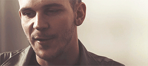 http://upforme.ru/uploads/001b/5c/82/58/215829.gif