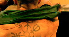 http://upforme.ru/uploads/001b/63/f3/25/762681.gif