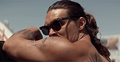 http://upforme.ru/uploads/001b/6e/f9/22/905107.gif