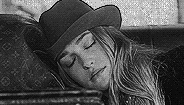 http://upforme.ru/uploads/001b/71/5b/135/593109.gif