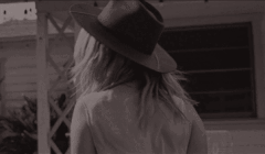 http://upforme.ru/uploads/001b/7a/84/233/74236.gif