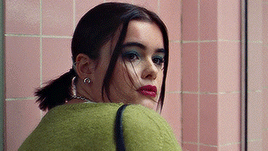 http://upforme.ru/uploads/001b/8c/29/2/203444.gif