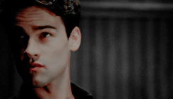 http://upforme.ru/uploads/001b/9d/fd/13/13012.gif