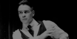 http://upforme.ru/uploads/001b/a7/96/5/509838.gif