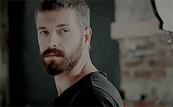 http://upforme.ru/uploads/001b/b1/74/15/620104.gif