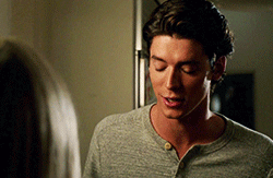 http://upforme.ru/uploads/001b/cb/f4/28/257525.gif