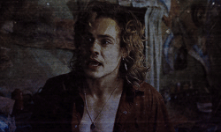 http://upforme.ru/uploads/001b/cd/db/25/513085.gif