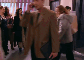 http://upforme.ru/uploads/001b/d3/65/5/t465353.gif