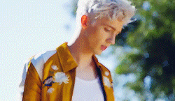 http://upforme.ru/uploads/001b/ed/0b/23/944038.gif