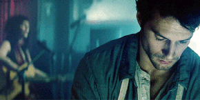 http://upforme.ru/uploads/001b/f2/70/16/977708.gif