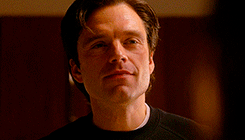 http://upforme.ru/uploads/001b/f2/70/4/91481.gif