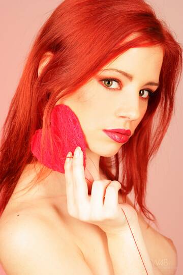 http://upforme.ru/uploads/001b/f4/83/6/t125632.jpg