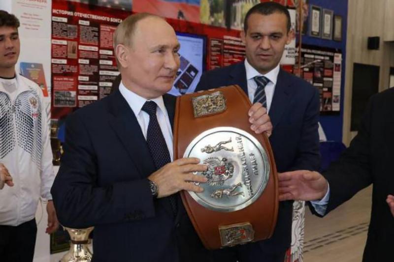 http://upforme.ru/uploads/001c/13/a6/59/624977.jpg