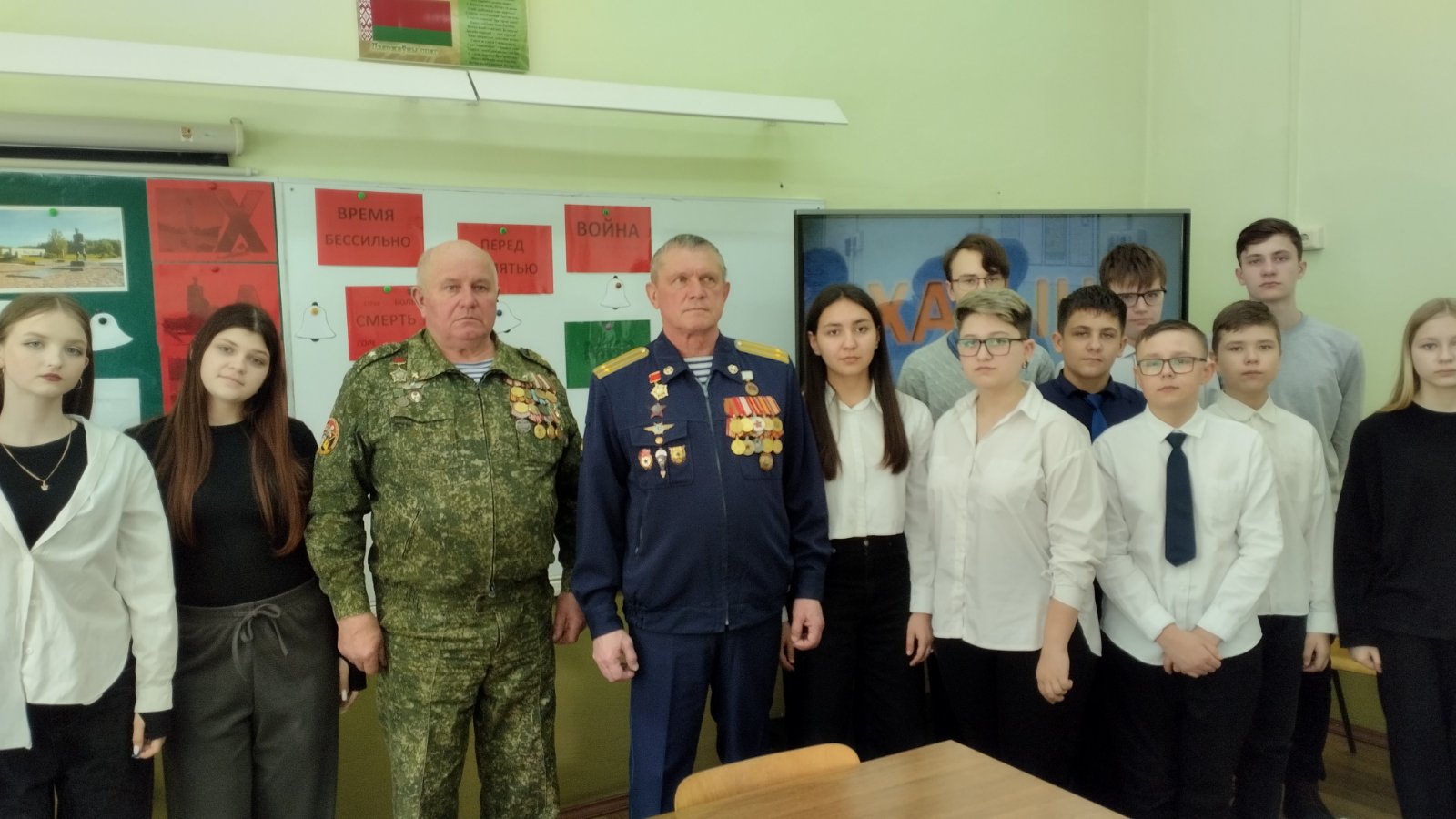http://upforme.ru/uploads/001c/6b/51/2/279822.jpg