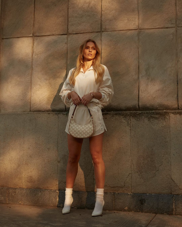 https://upforme.ru/uploads/0000/0c/05/11912/t63358.png