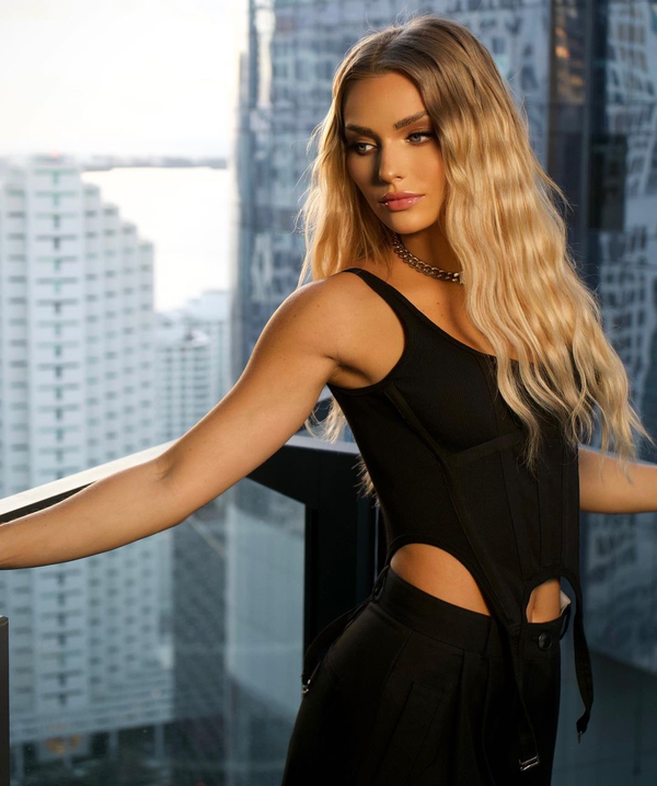 https://upforme.ru/uploads/0000/0c/05/11912/t726588.png