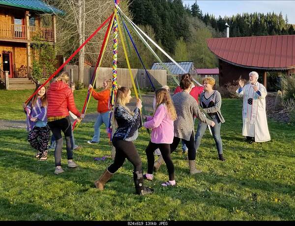 https://upforme.ru/uploads/0000/0c/61/718/t338885.jpg