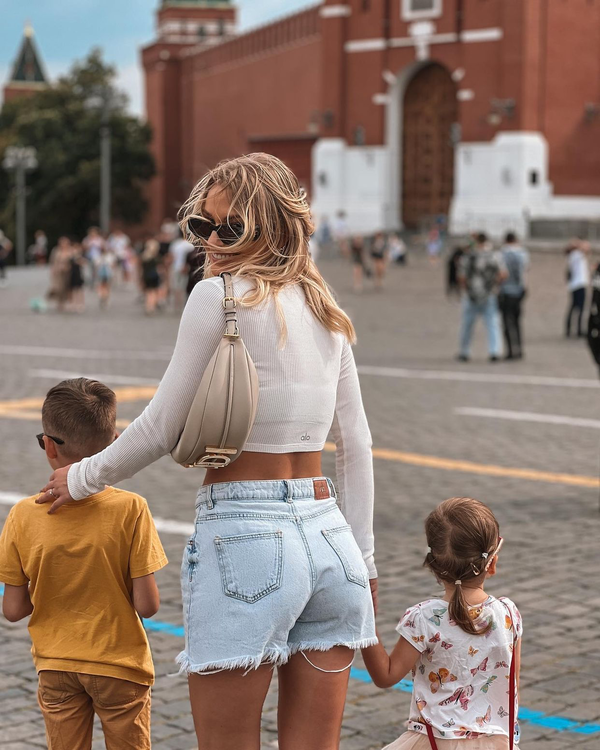 https://upforme.ru/uploads/0000/14/18/20205/t577372.png