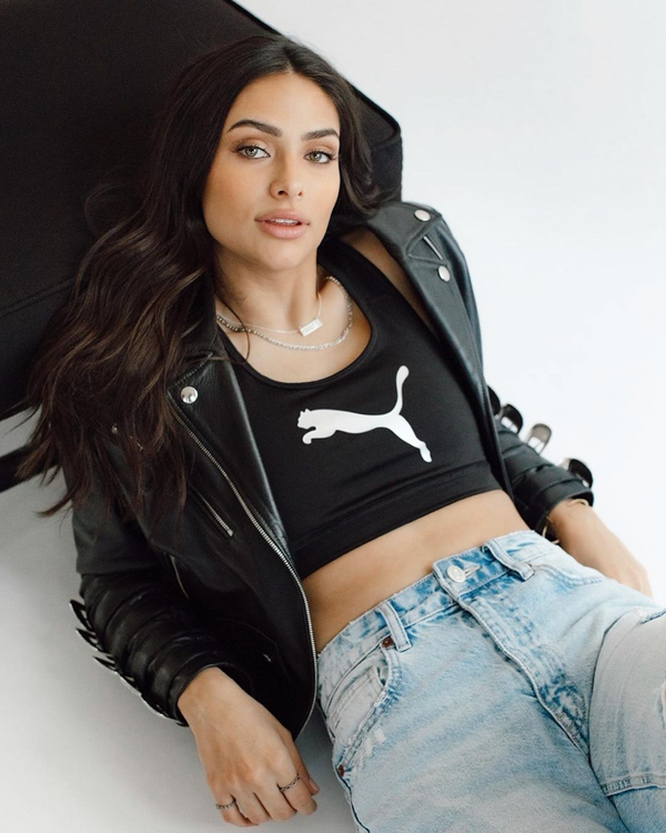 https://upforme.ru/uploads/0000/14/18/20205/t737823.png