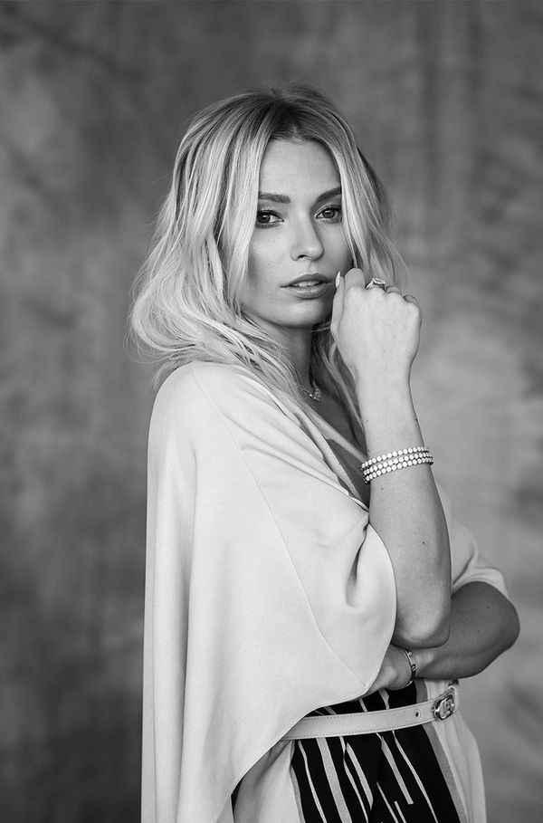 https://upforme.ru/uploads/0000/14/18/20205/t75036.png