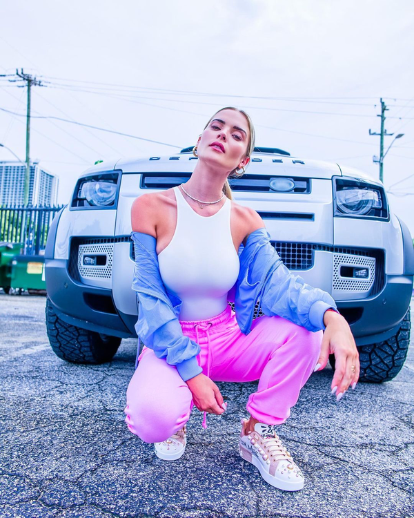 https://upforme.ru/uploads/0000/14/18/20205/t959861.png
