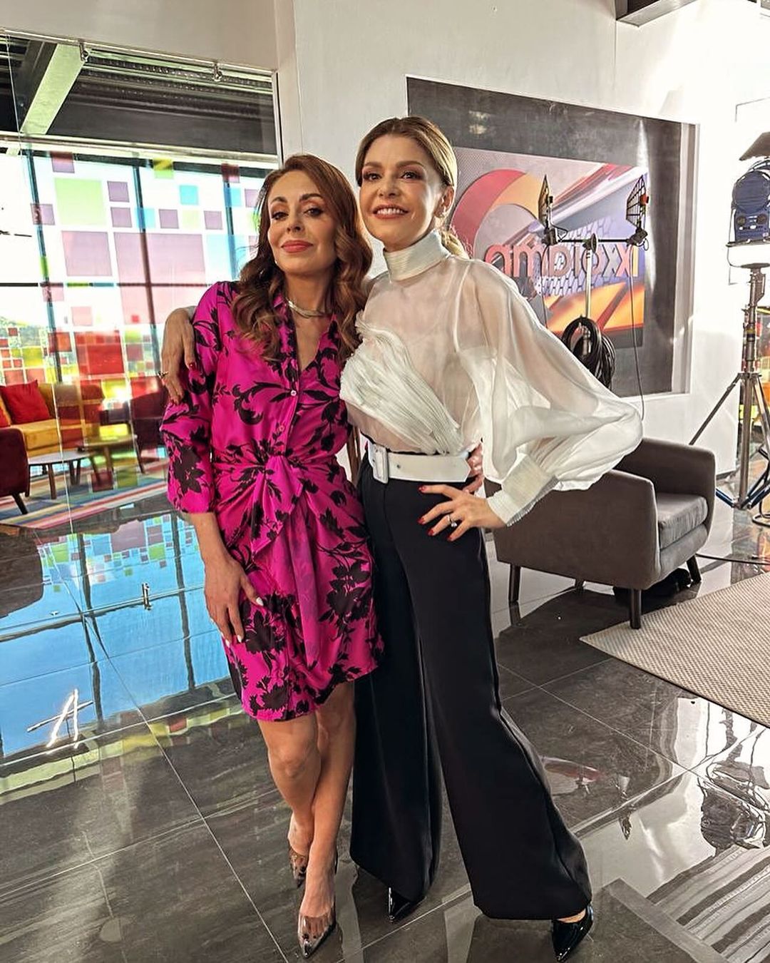https://upforme.ru/uploads/0000/14/18/5146/474660.jpg