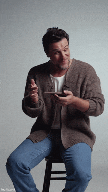 https://upforme.ru/uploads/0000/14/18/5146/785976.gif