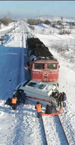 https://upforme.ru/uploads/0000/18/cb/338/t245038.jpg