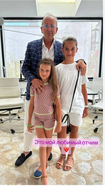 https://upforme.ru/uploads/0001/15/60/1072/t261630.jpg