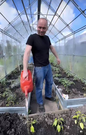 https://upforme.ru/uploads/0001/15/60/1072/t706227.jpg