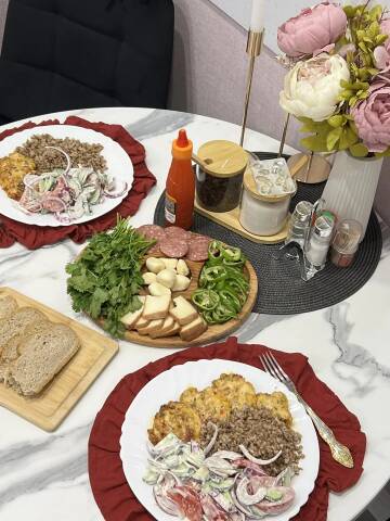 https://upforme.ru/uploads/0001/15/60/1072/t775809.jpg
