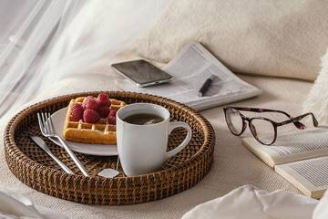 https://upforme.ru/uploads/0001/15/60/1072/t905024.jpg