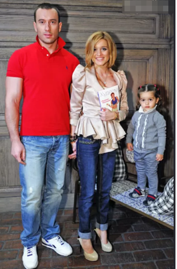 https://upforme.ru/uploads/0001/15/60/1072/t989650.png