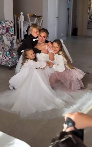 https://upforme.ru/uploads/0001/15/60/39/t676010.jpg