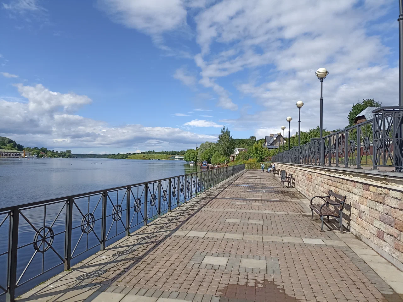 https://upforme.ru/uploads/0001/96/2e/184/785852.webp