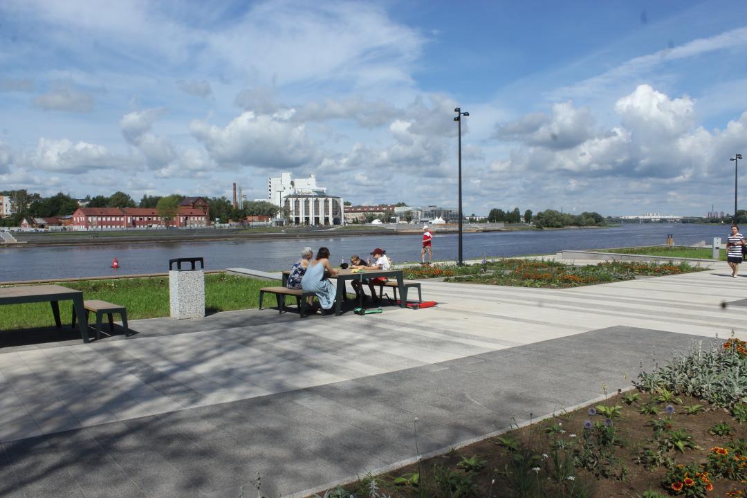 https://upforme.ru/uploads/0001/96/2e/2/721796.jpg