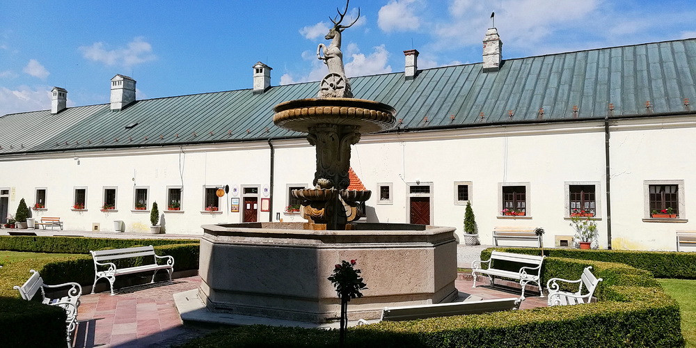 https://upforme.ru/uploads/0001/d0/60/1991/19995.jpg