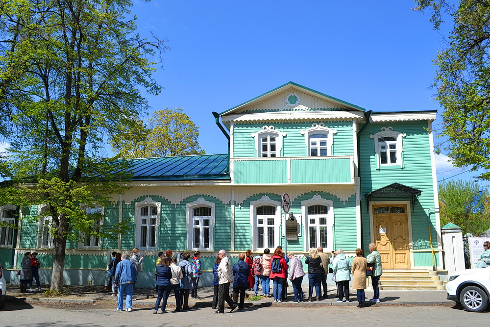 https://upforme.ru/uploads/0001/d0/60/1991/27552.jpg