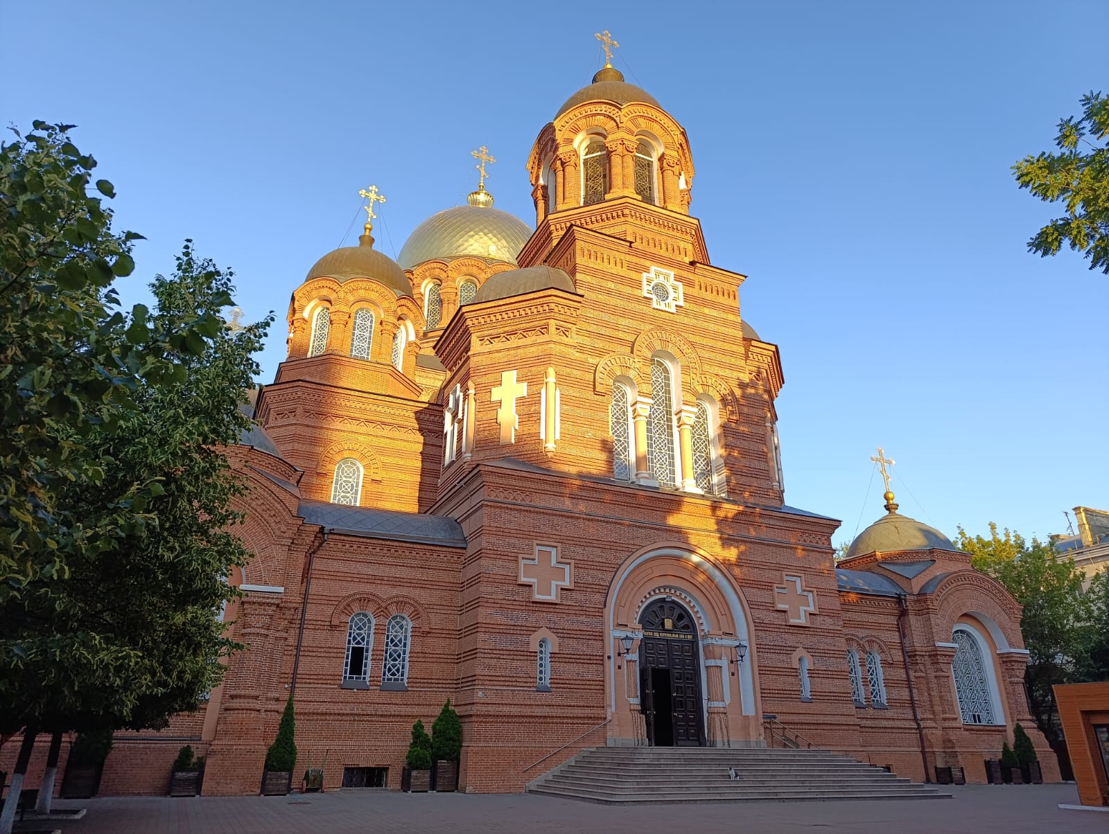https://upforme.ru/uploads/0001/d0/60/2/16492.jpg