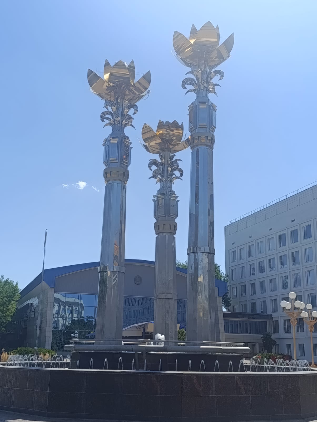 https://upforme.ru/uploads/0001/d0/60/2/360285.jpg