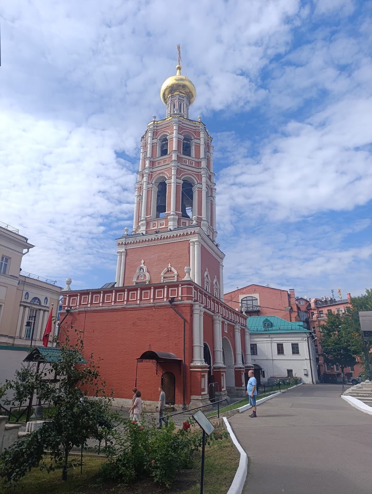 https://upforme.ru/uploads/0001/d0/60/2/369054.jpg