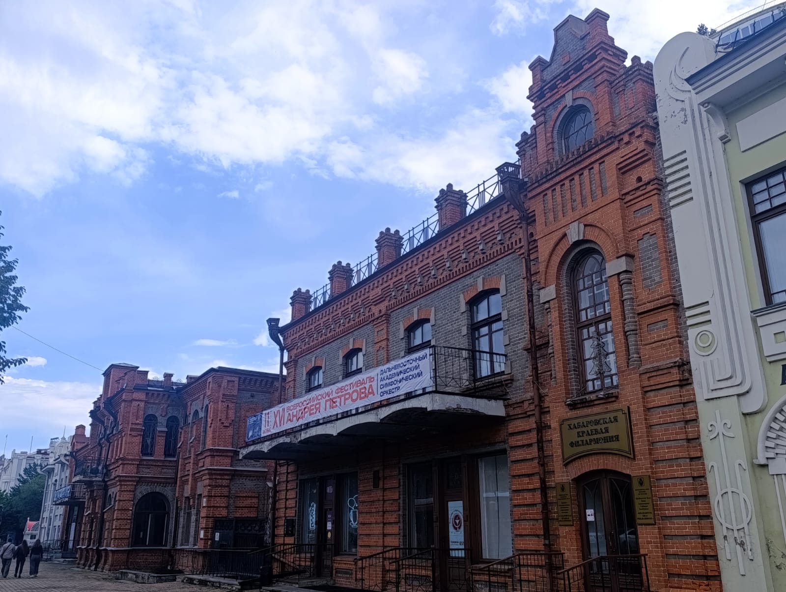 https://upforme.ru/uploads/0001/d0/60/2/399163.jpg