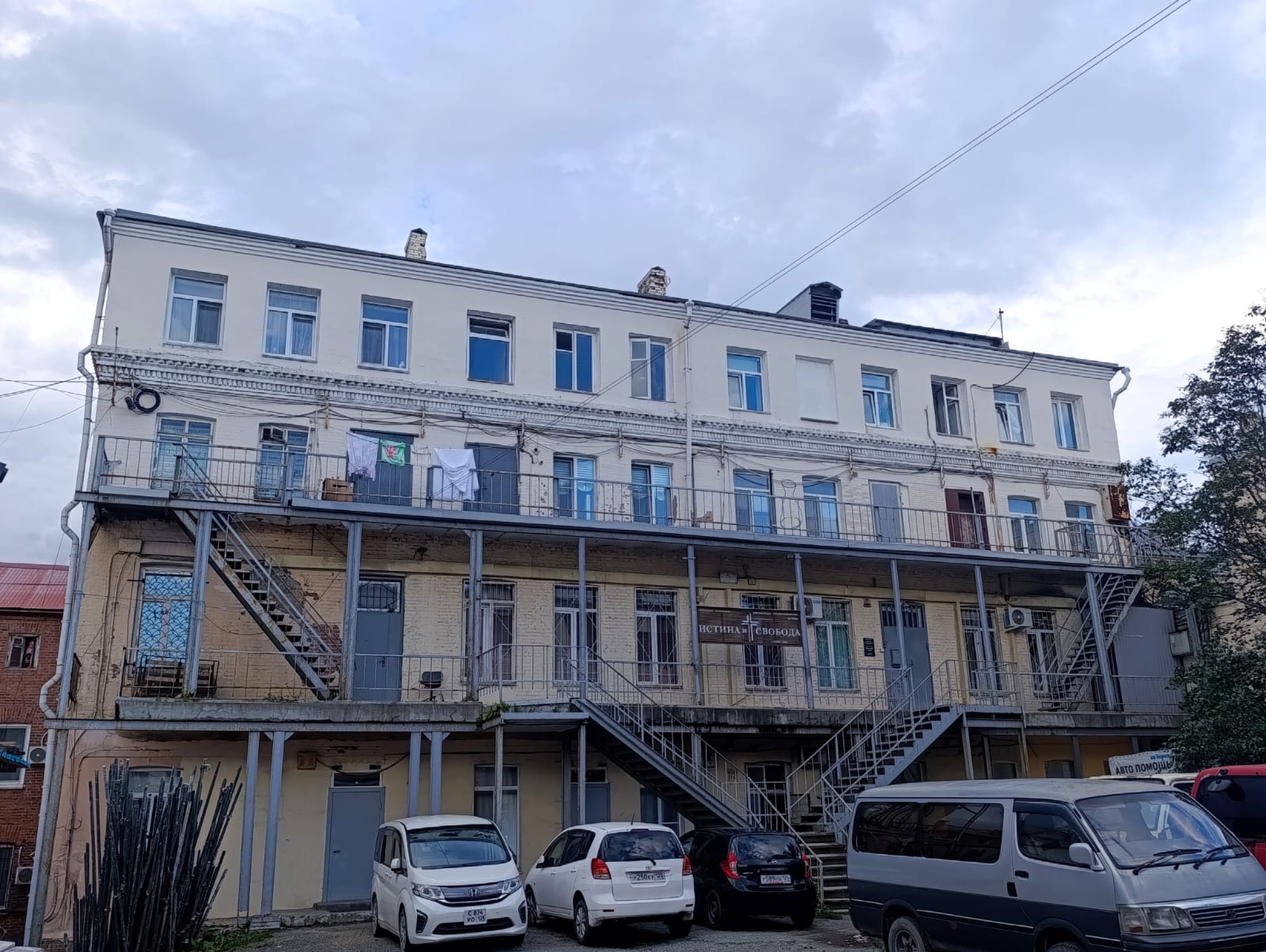 https://upforme.ru/uploads/0001/d0/60/2/409458.jpg