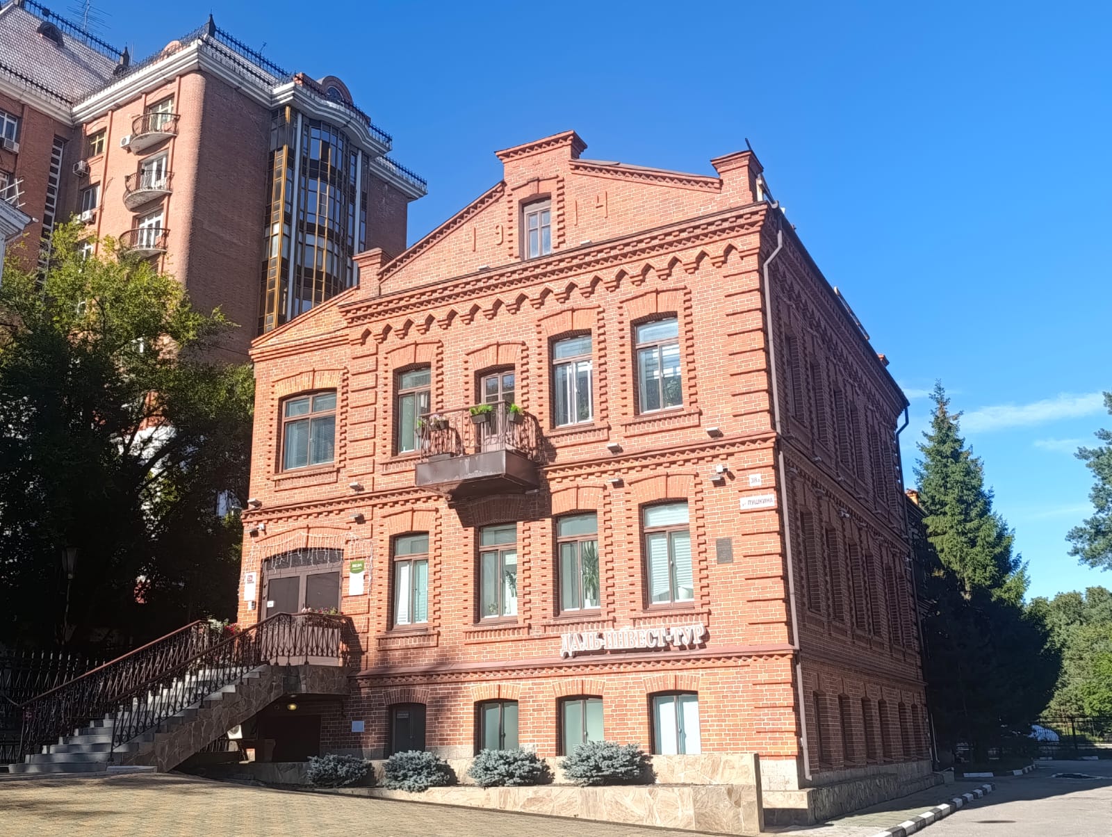 https://upforme.ru/uploads/0001/d0/60/2/417974.jpg