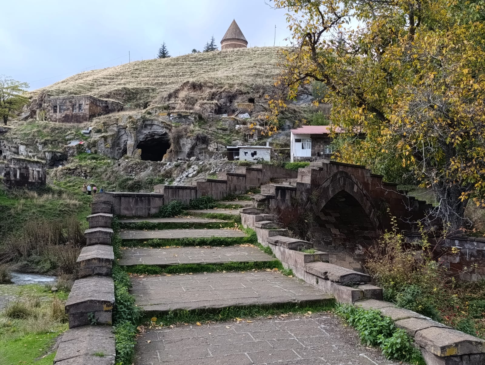 https://upforme.ru/uploads/0001/d0/60/2/487589.jpg