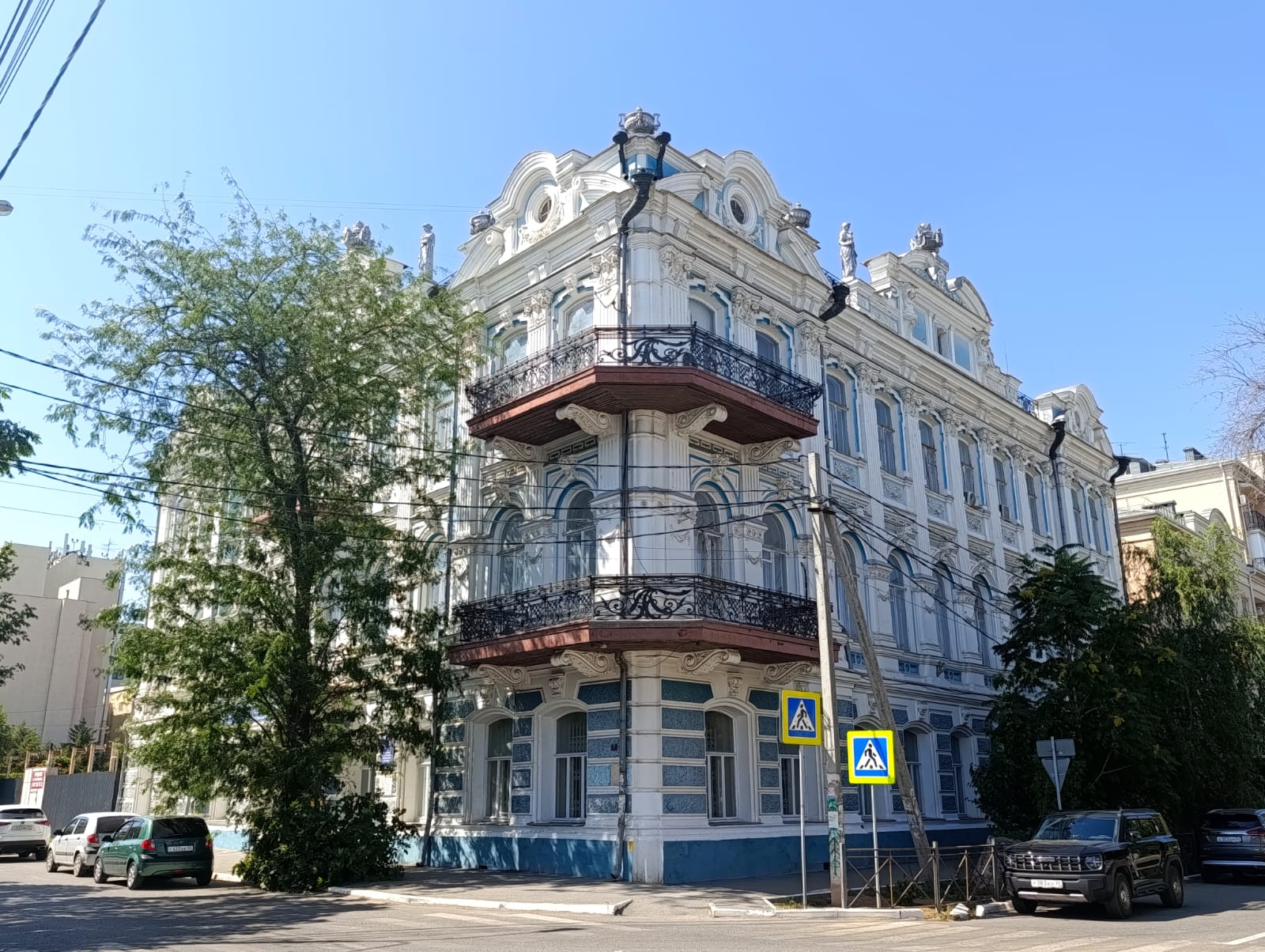 https://upforme.ru/uploads/0001/d0/60/2/538133.jpg