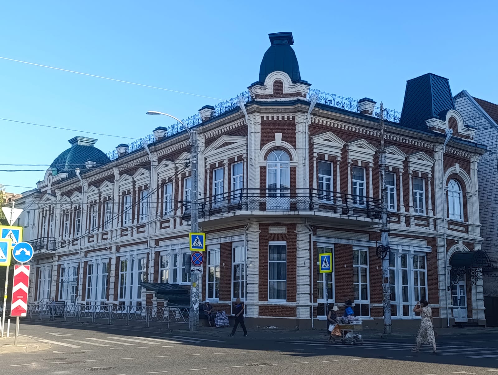https://upforme.ru/uploads/0001/d0/60/2/563928.jpg