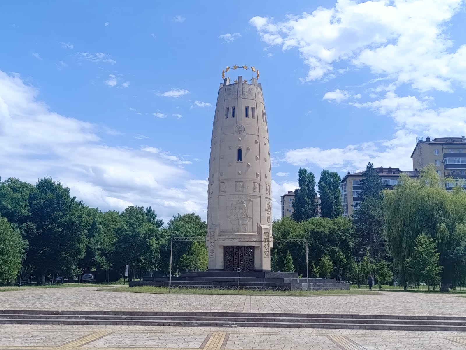 https://upforme.ru/uploads/0001/d0/60/2/610188.jpg